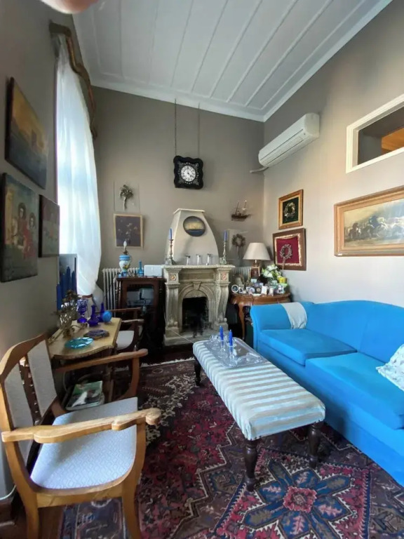 Seaside Neoclassical Property in Vaporia Ermoupoli