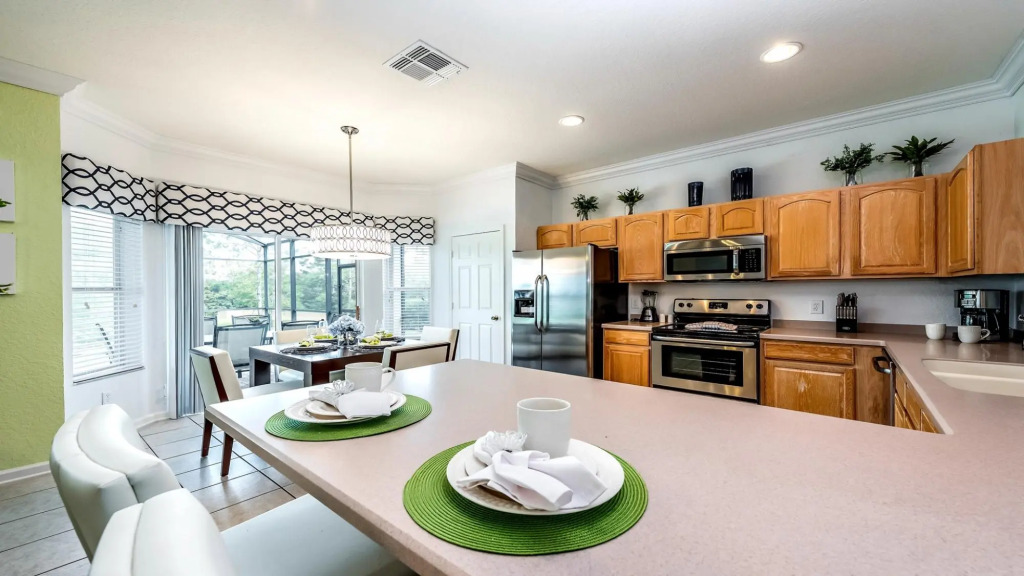 No Rear Neighbor Disney Home With Pool SPA