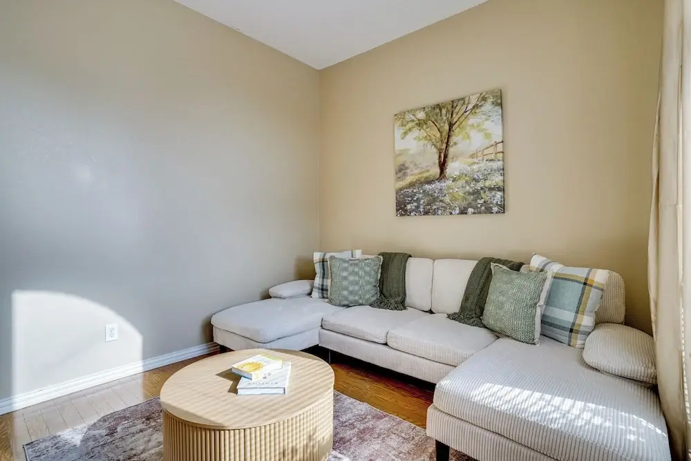 Family Getaway w/ Fenced Yard in Haltom City!