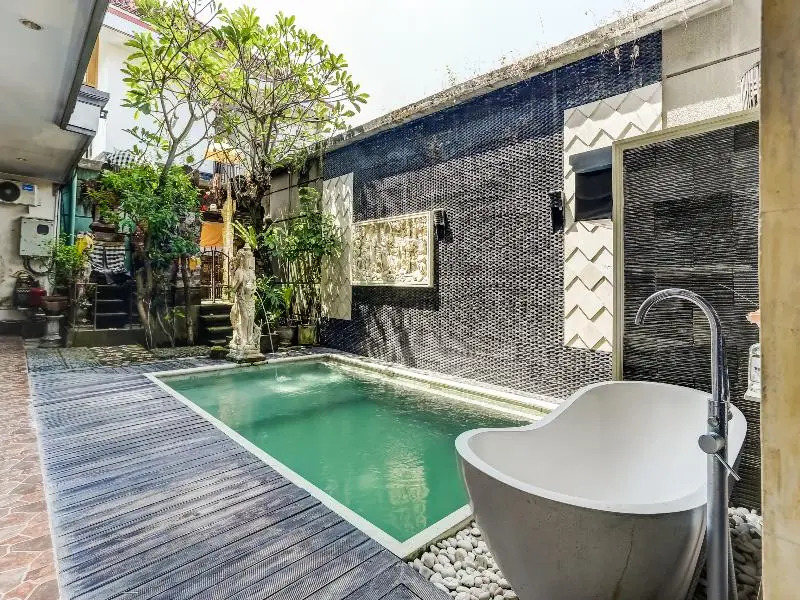 OYO Flagship 91062 Antara Sunset Road