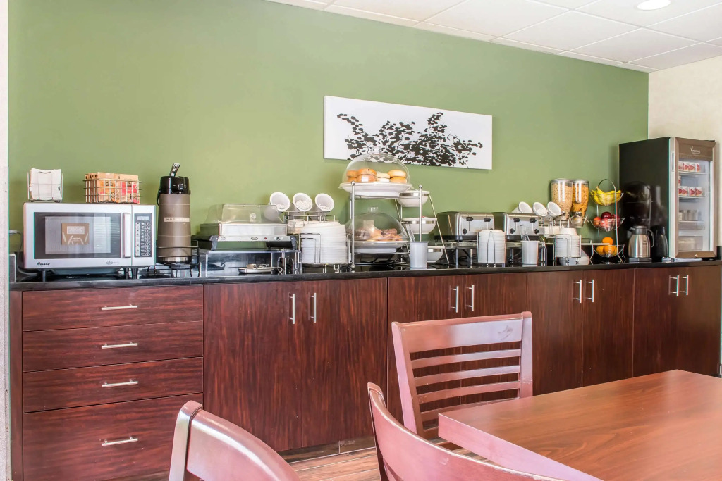 Sleep Inn & Suites of Lancaster County