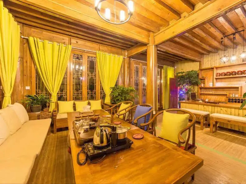 Lijiang Lake House
