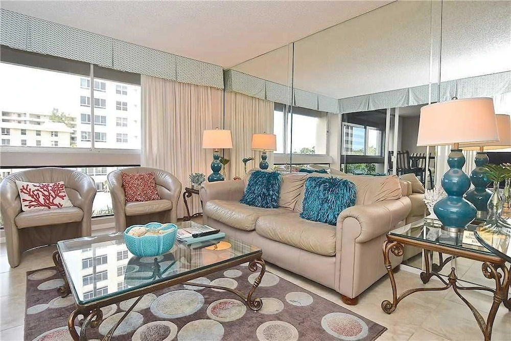 Palm Bay Club G34 - One Bedroom Condo