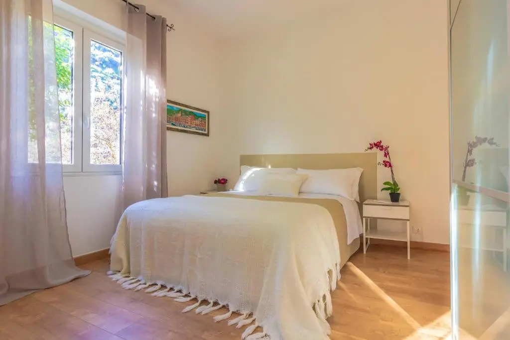 Flora by PortofinoHomes
