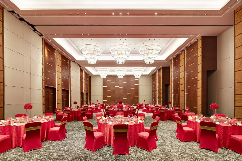 Aloft Dongguan Dynamic Town