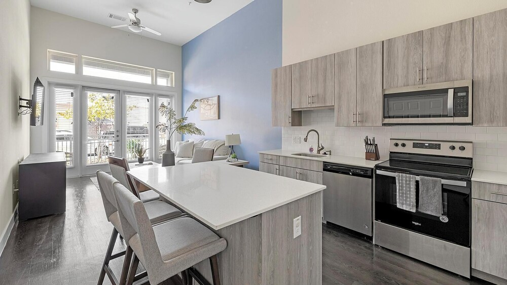 Landing Apartments Fort Worth Near Historic Southside