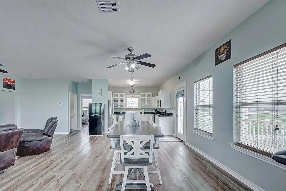 A Son Of A Sol 3 Bedroom Home