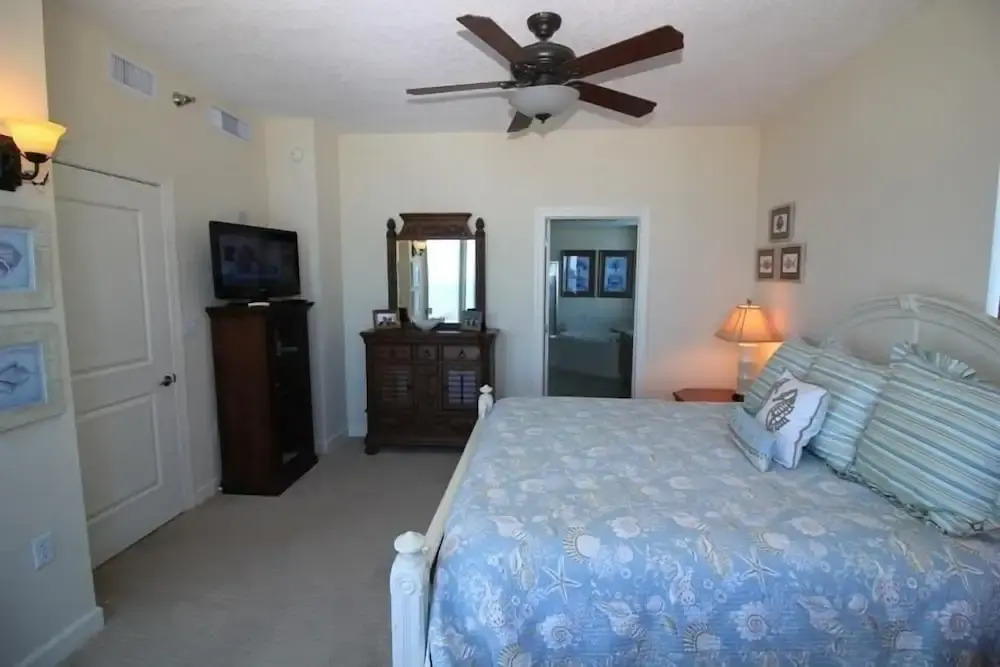 Lagoon Tower901 3 Bedroom Condo