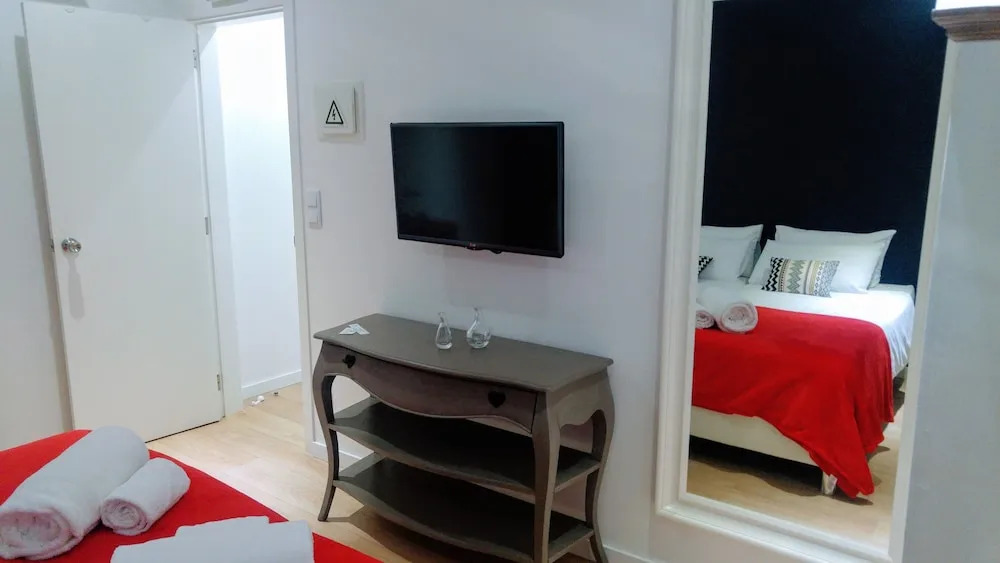 Lisbon Terrace Suites Special for Groups up to 19 guests