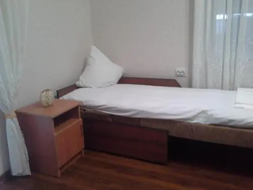 Guesthouse on Partizanskaya 87
