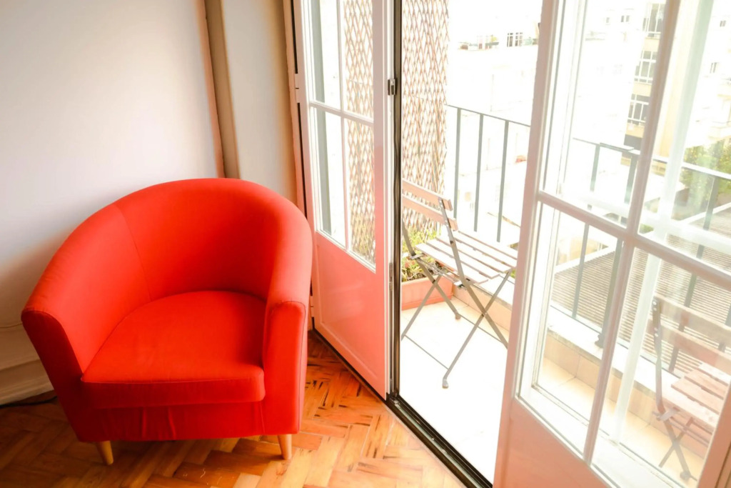 Alvalade II Airport Guest House