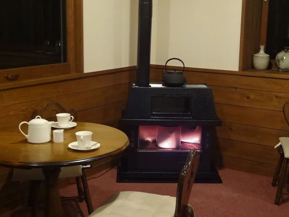 Guest house Maroudo