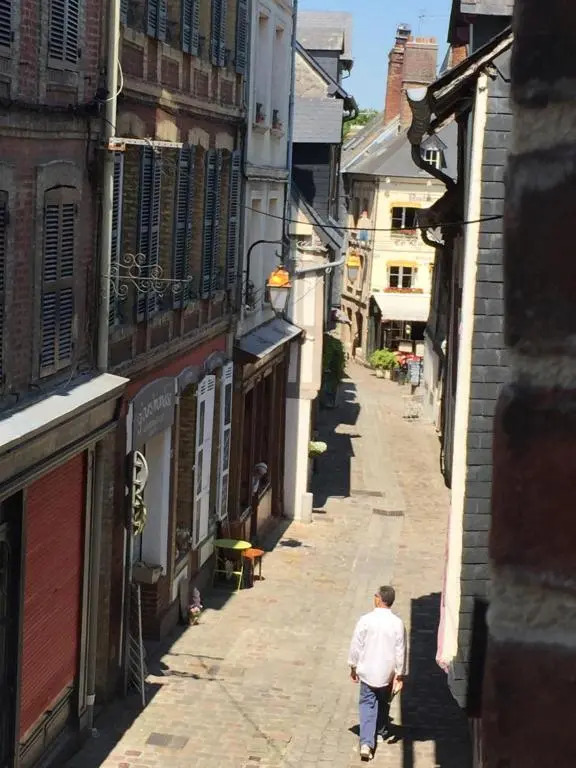 Rue Des Lingots Apartment