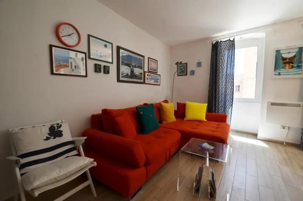 Bea Leo in Rovinj With 1 Bedrooms and 1 Bathrooms