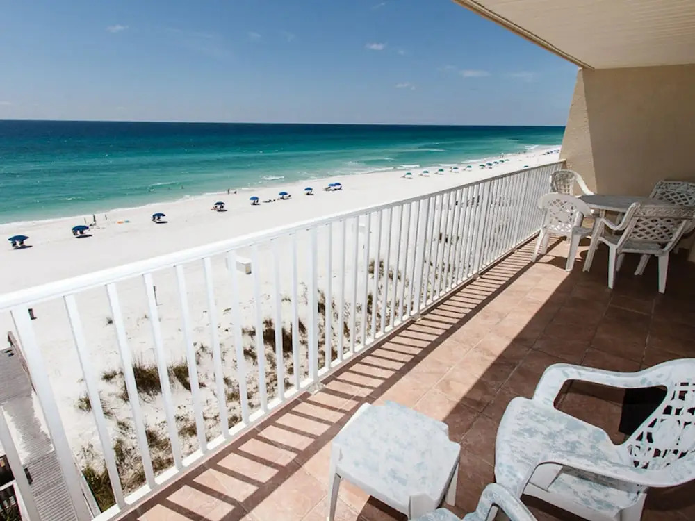 The Palms 401