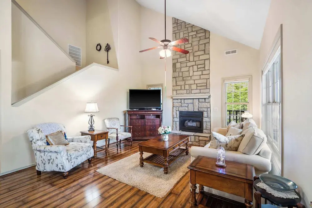 The Charming Retreat For 6!