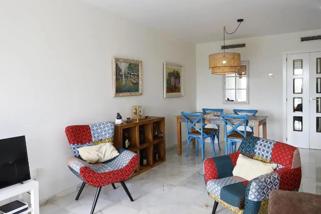 AT107 Nova Torredembarra
