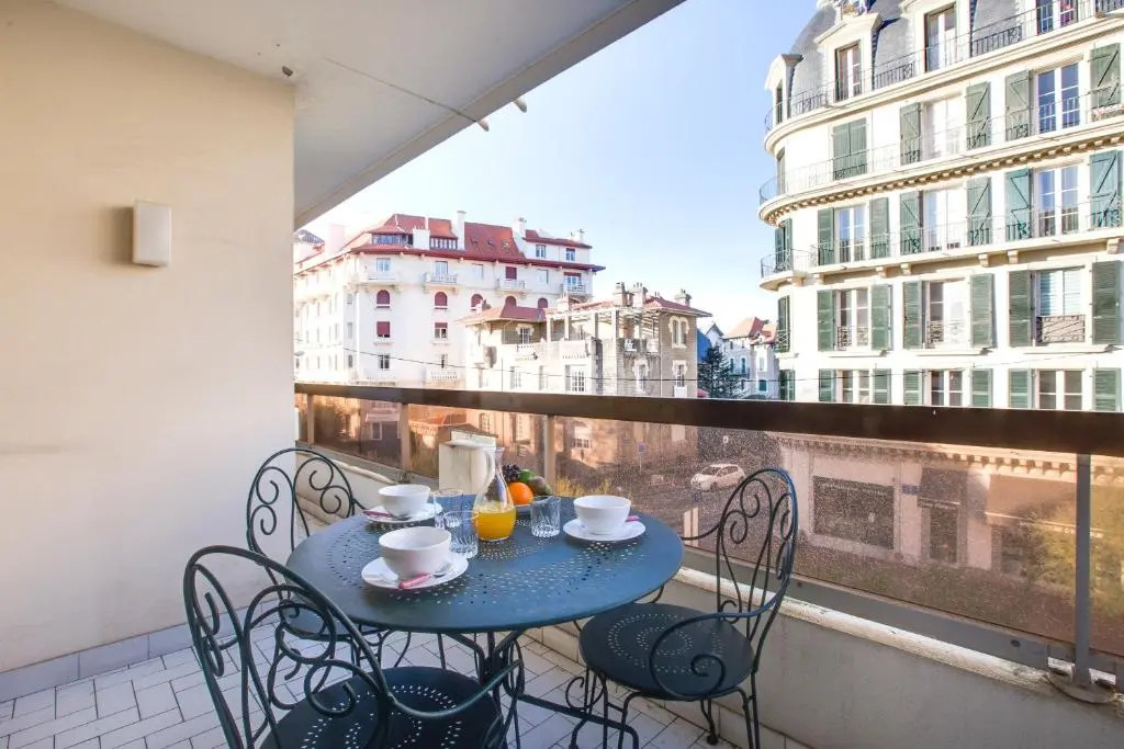 Welkeys Apartment - Pellot