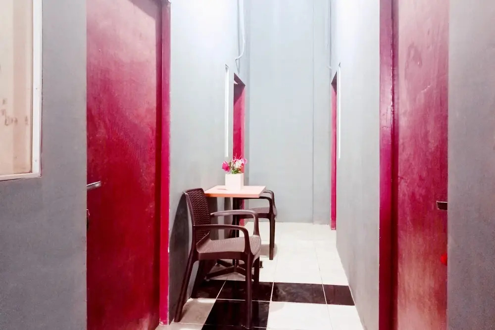 RedDoorz at Hotel Island Bengkulu