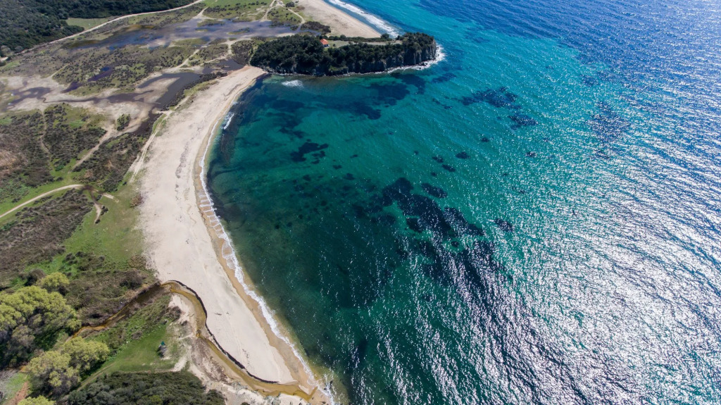 Azapiko Blue Sea Hotel