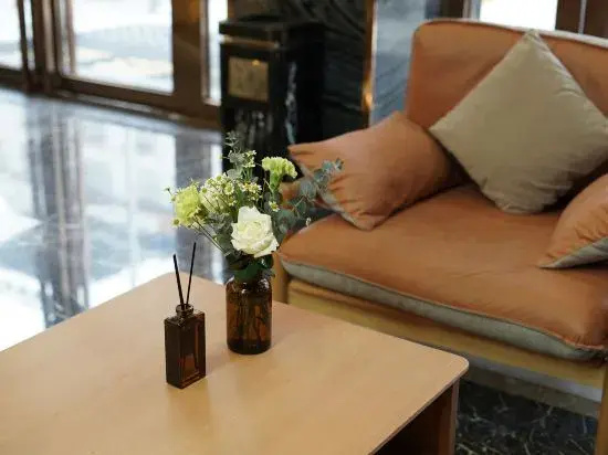 Mousi Light Luxury Hotel