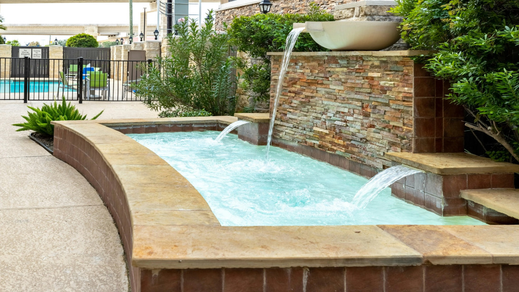 Holiday Inn Express & Suites Houston South - Near Pearland by IHG