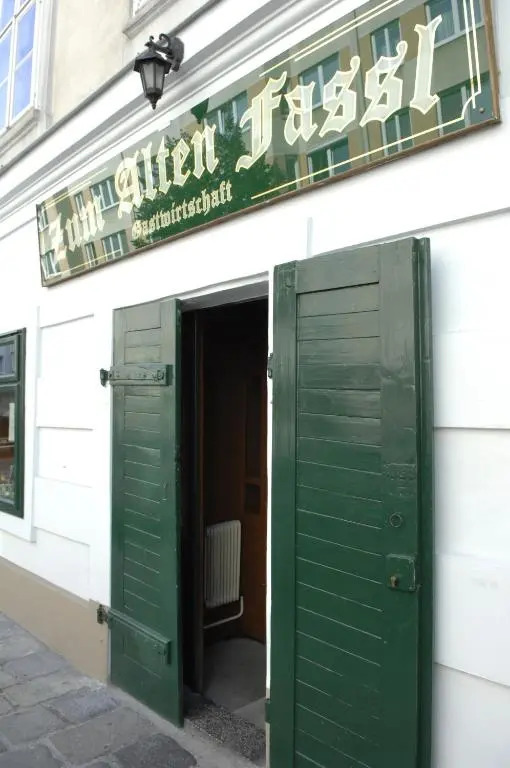 Ihr "Wiener Zuhause" mit Balkon