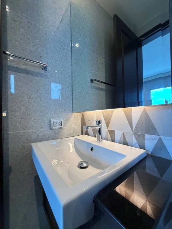 Luxury House Near Suvarnabhumi Airport
