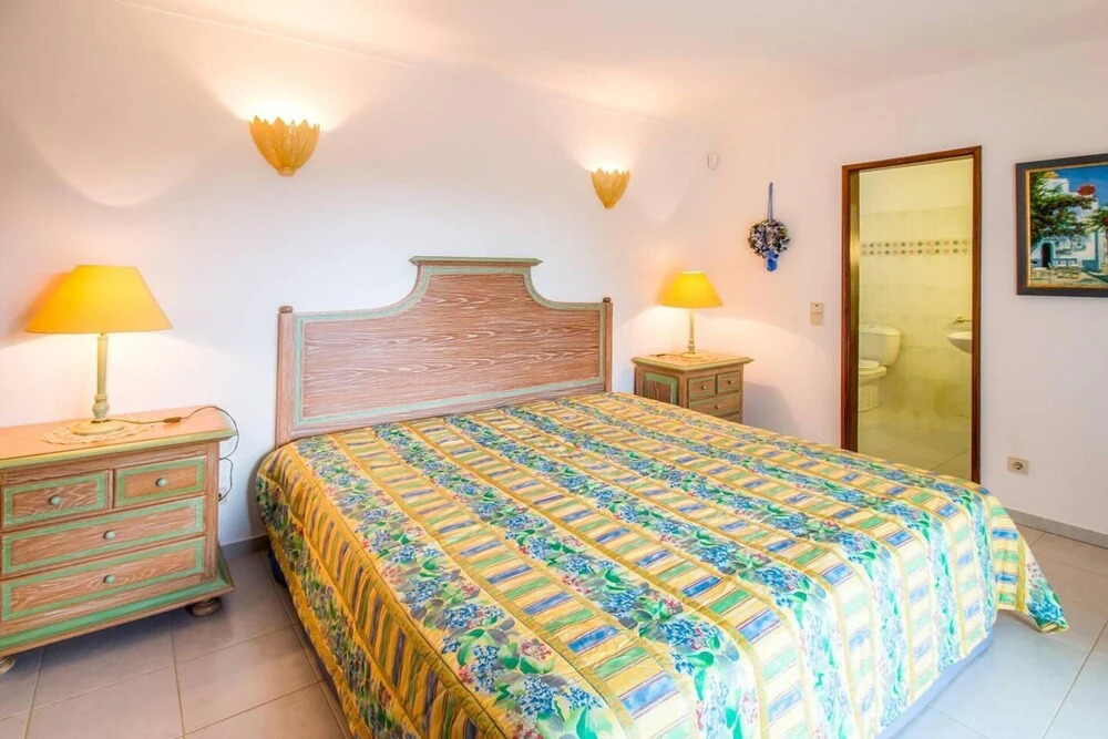 Stunning 3-bed Villa in Albufeira