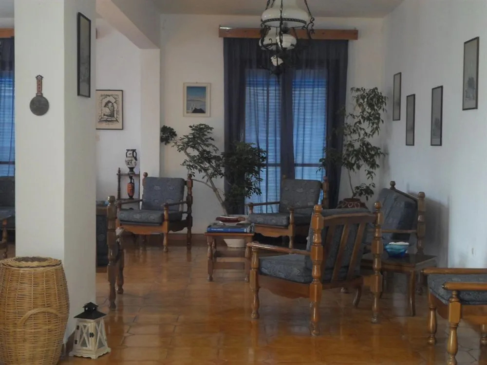 Hotel Grivas-Elia