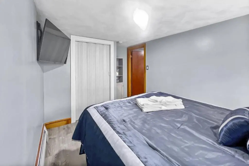 Suite at House of L