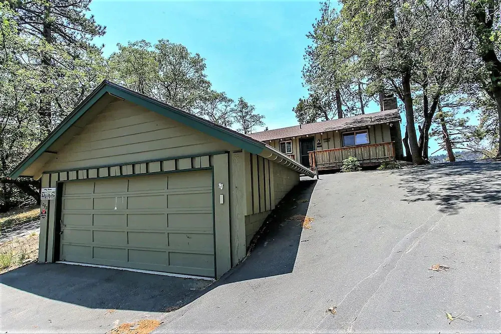 Brett's Surf Retreat-1064 by Big Bear Vacations