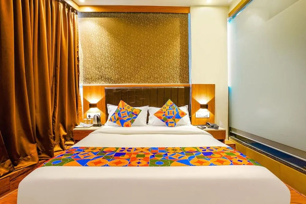 Fabhotel Azure