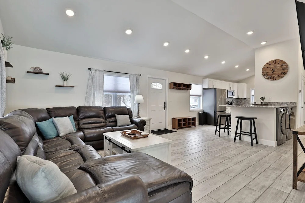Rutlands Hidden Gem- 2 BR 1BA Renovated Home Close to Everything home