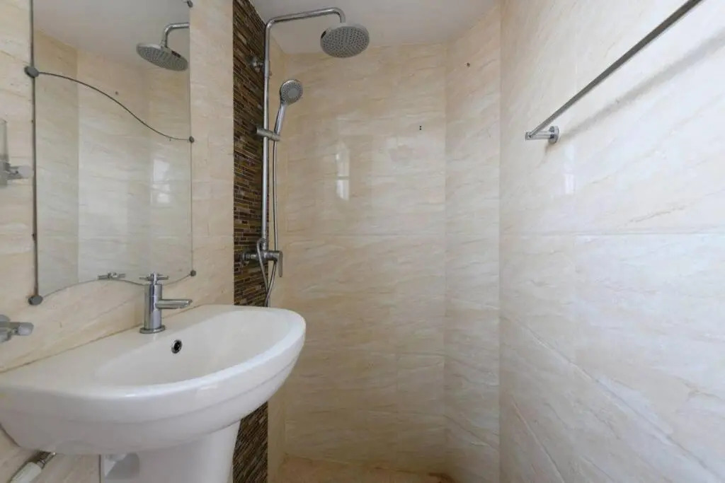 Amaze Residence luxury 2 bedroom apartment 5