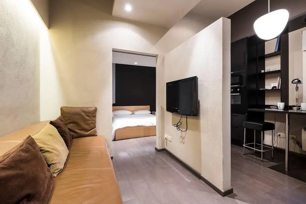 Downtown Luxury Design Apartment