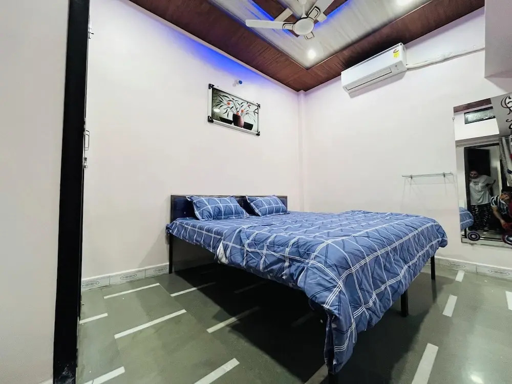 Shrilok Kutir