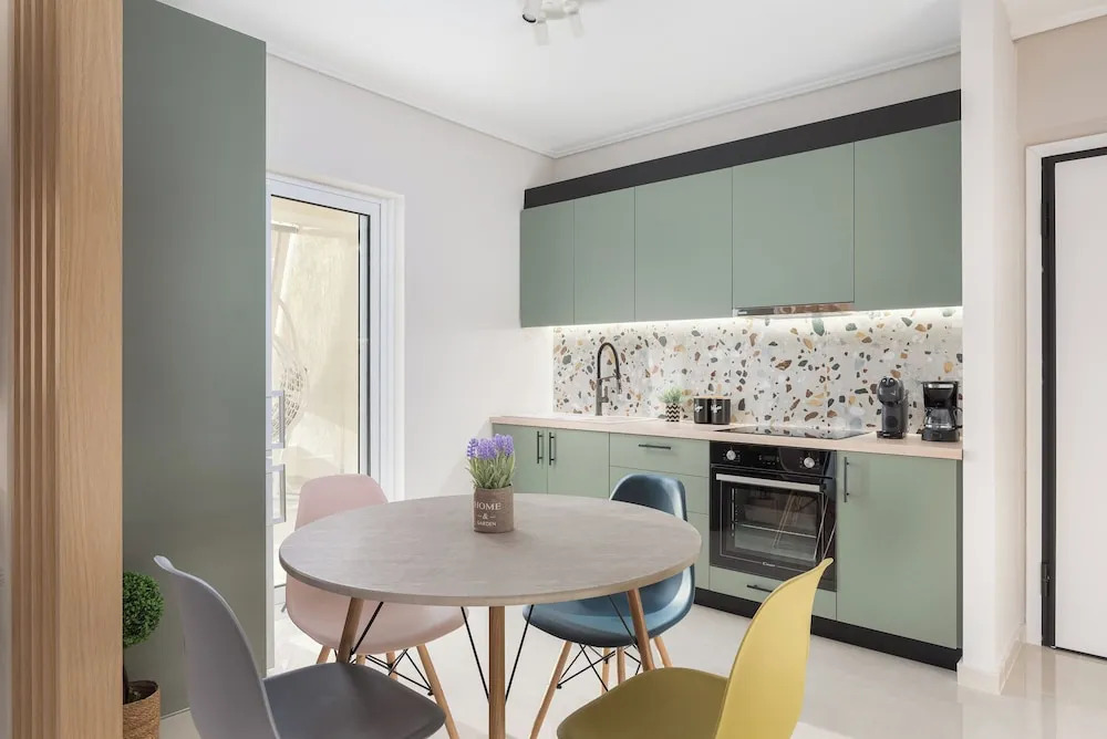 Athenian Stylish Apartment