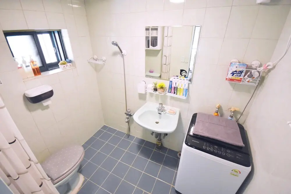 Elly Guest House 1