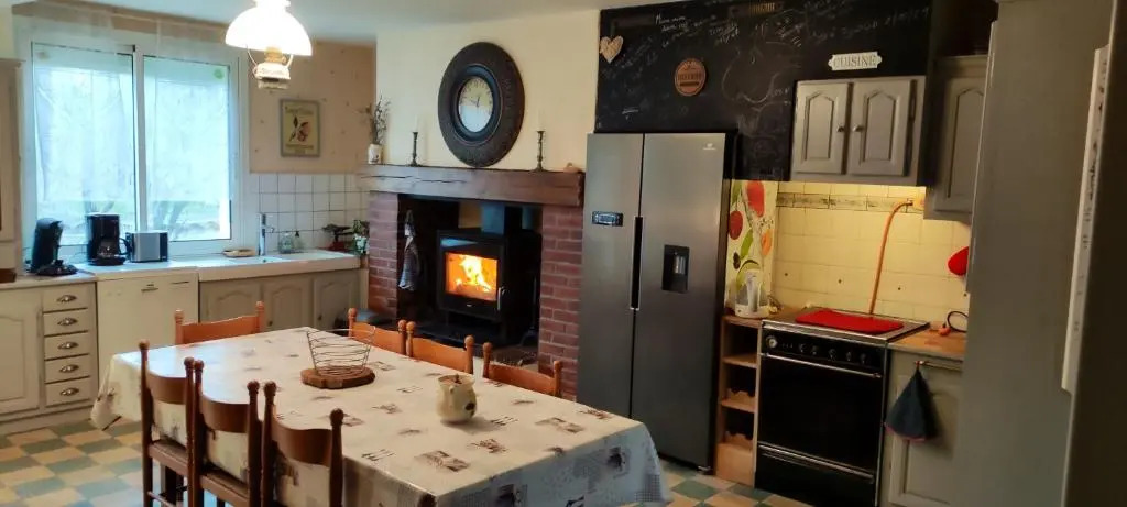 Villa de 3 chambres avec piscine partagee terrasse amenagee et wifi a Bosset
