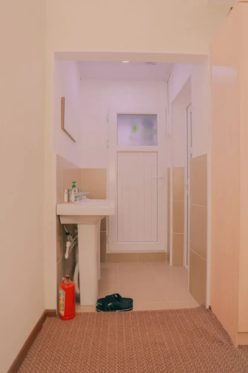 Somoni Hostel