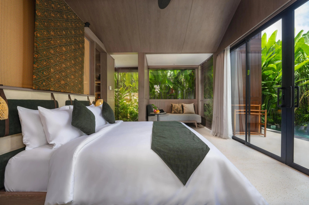 Nuju Uluwatu