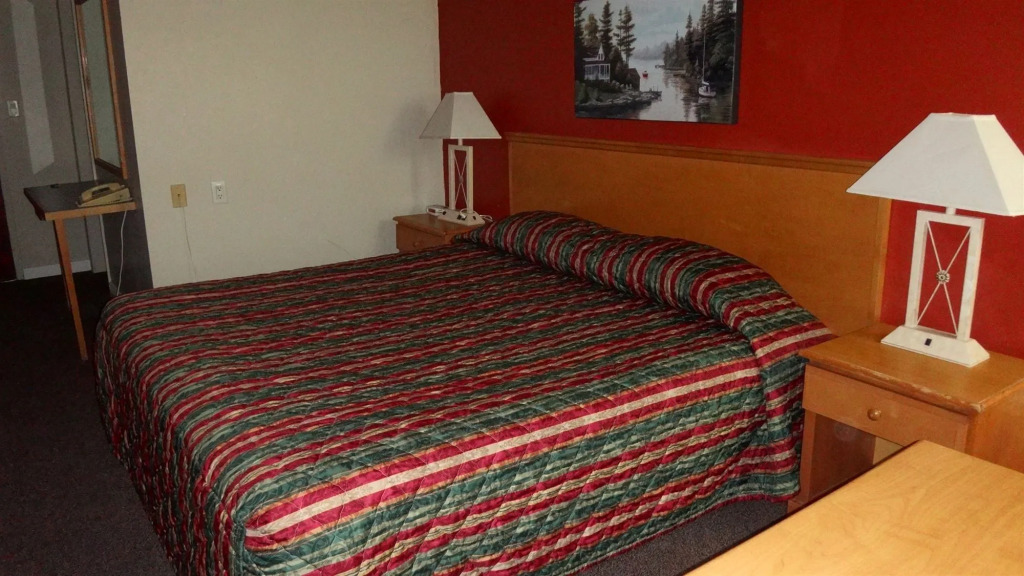 Grizz Hotel