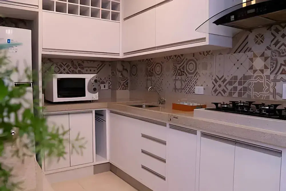 Sobrado 1 Suite 2 quartos AC 1km Shop JL