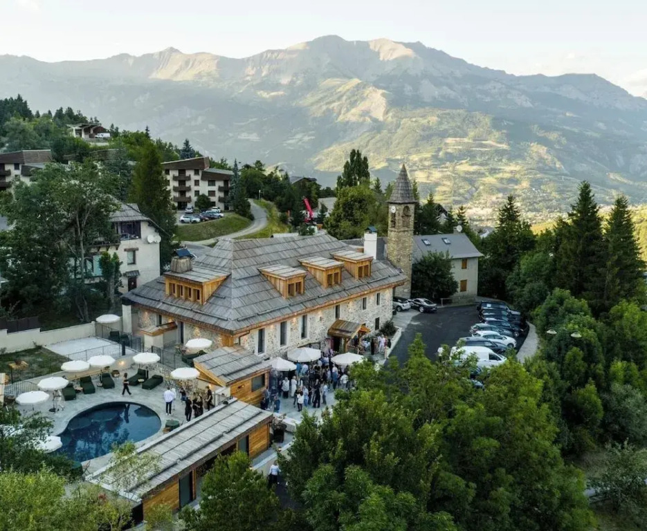 Hotel Le Prieure - 1500m