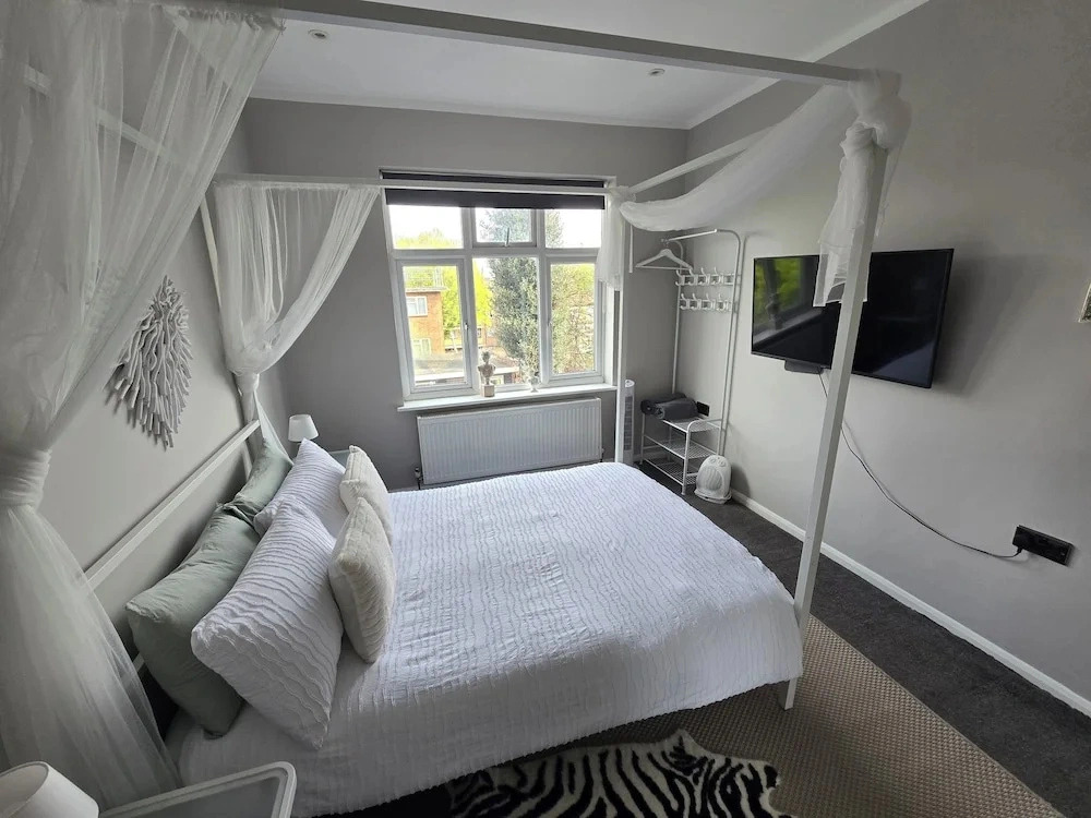 Alross guest house