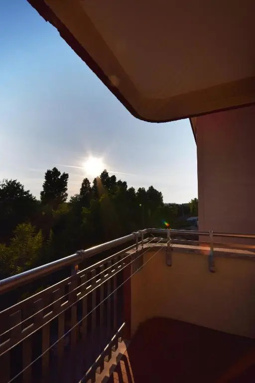 Appartamento viale pedonale a due passi dal mare