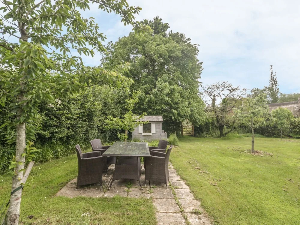 Lambrook Cottage