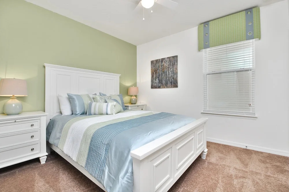 Beautiful 4Bd Pool The Dales at West Haven-1303yc