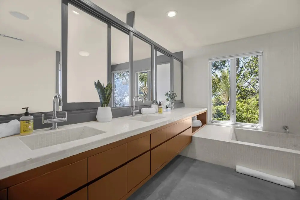 Solara Point - Sunset to Skyline With Pool & Epic Views